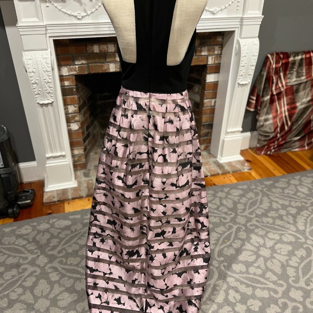 Js Collections Shadow Gown - image 4